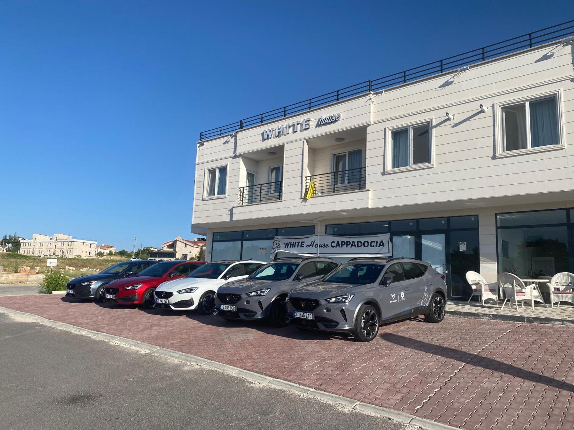 White House Cappadocia Aparthotel Невшехир Екстериор снимка